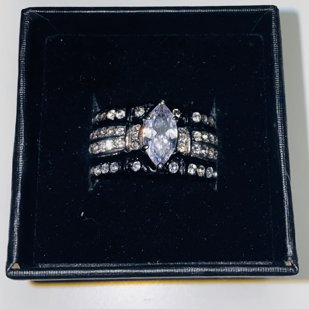 Wedding Ring Set